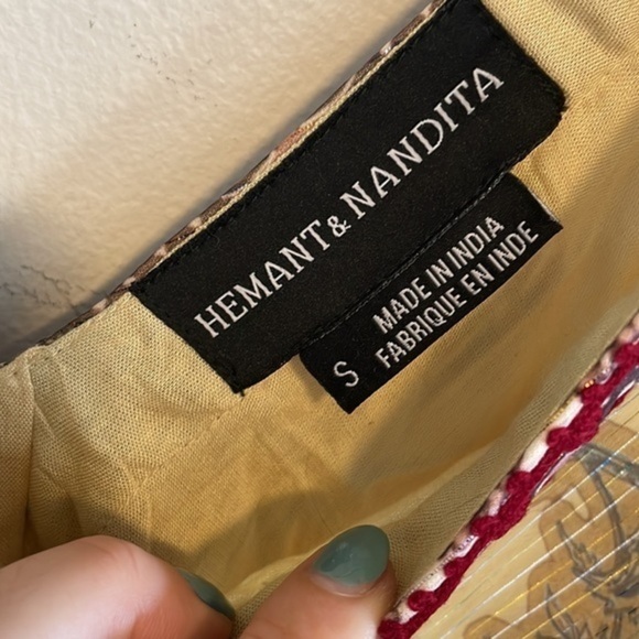 Hemant & Nandita Mellona Floral Embroidered Midi Dress Women’s‎ Size Small Gold - Picture 8 of 10